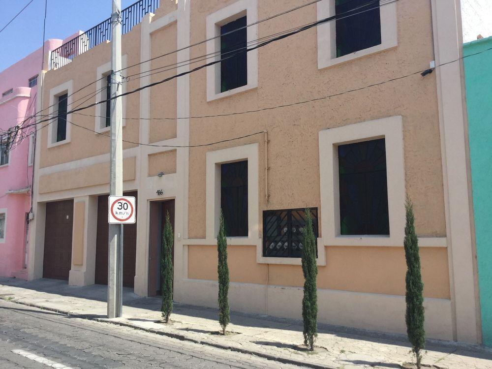 Del Capitán De Heroica Puebla de Zaragoza